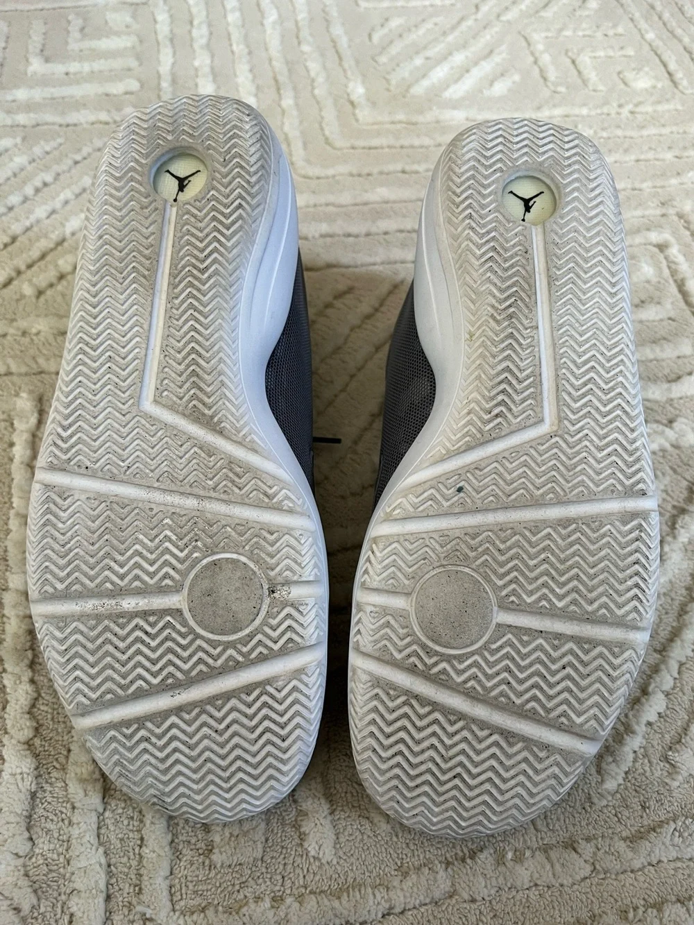 Nike Air Jordan Eclipse Men’s Size 9.5 Grey & White Mesh Sneakers 724010-005